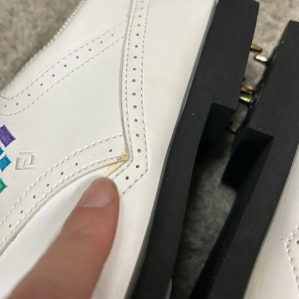 Footjoy Greenjoy Golf Shoes Women's 10 M White Metal‎ Spikes New W Defects